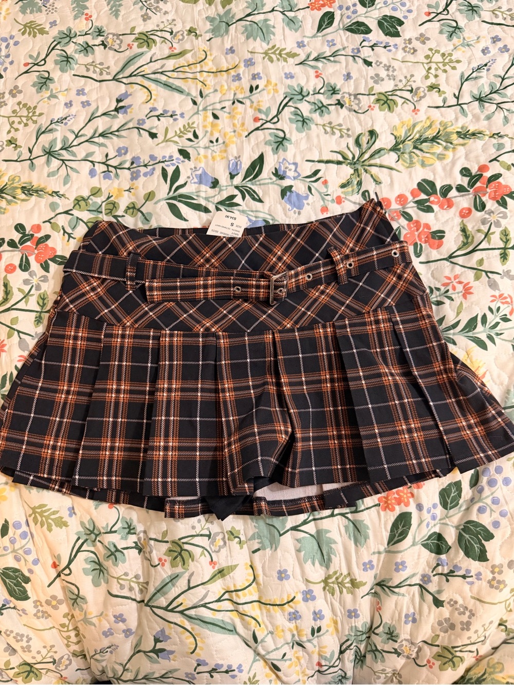 Pleated Plaid Mini Skirt with Belt
